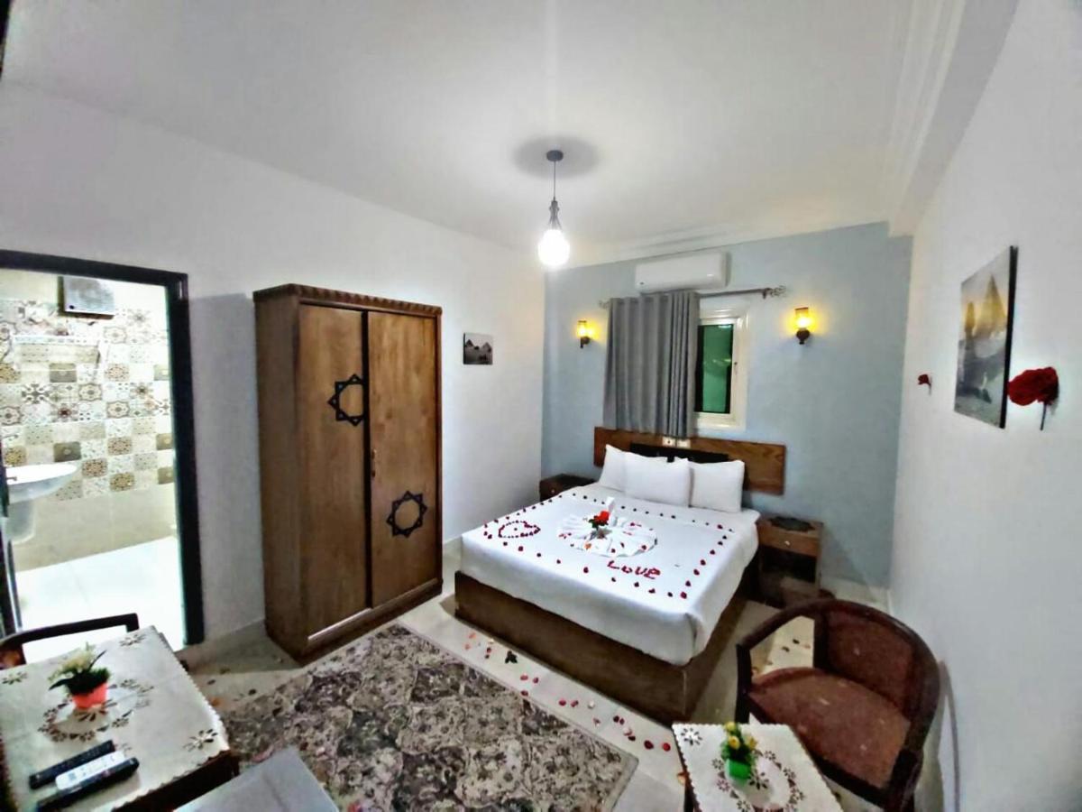 מלון Kafret el-Gabal Carpet Alaadein Pyramids View מראה חיצוני תמונה